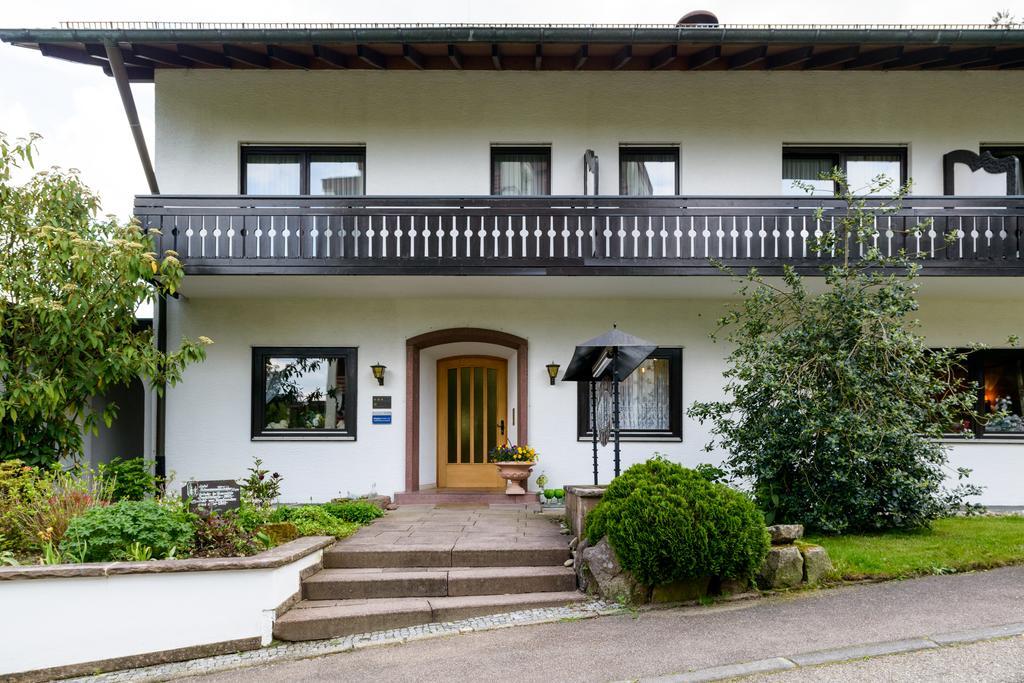 Hotel Schwarzwaldschaefer Enzklösterle Exterior foto