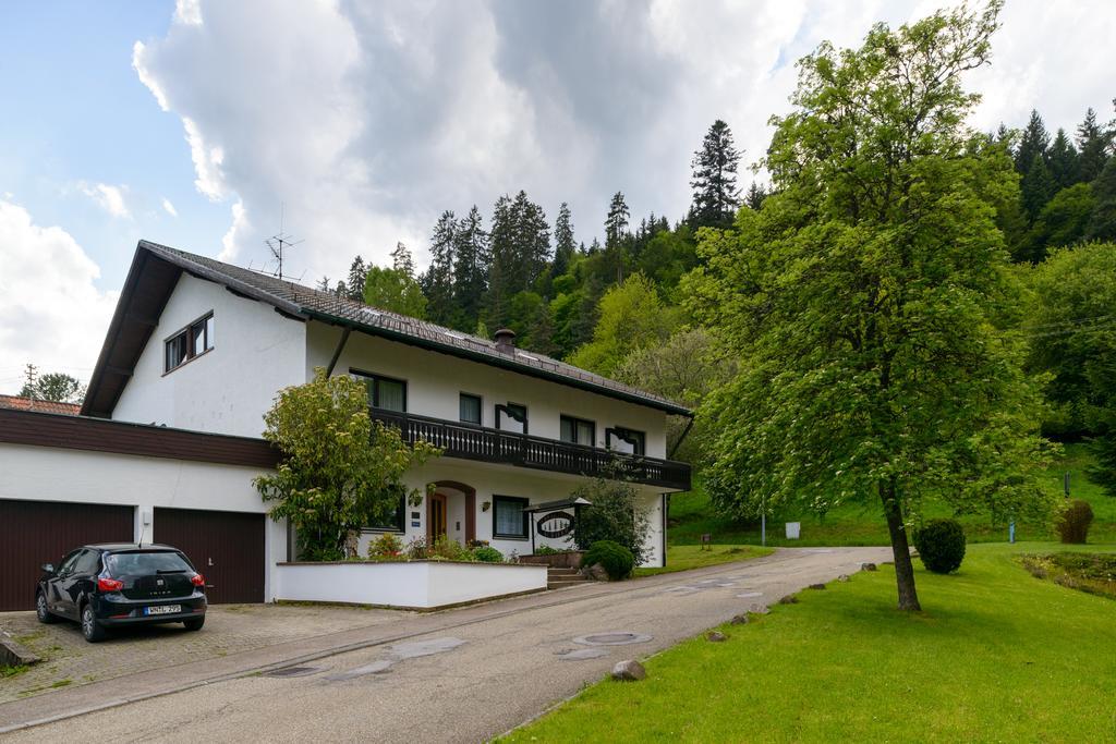 Hotel Schwarzwaldschaefer Enzklösterle Exterior foto