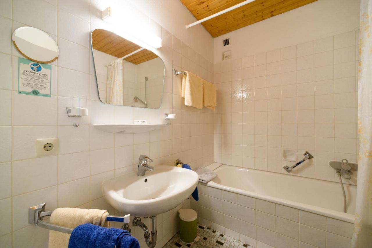 Hotel Schwarzwaldschaefer Enzklösterle Quarto foto